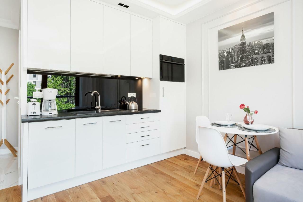 Apartments Warsaw Grzybowska By Renters Kültér fotó